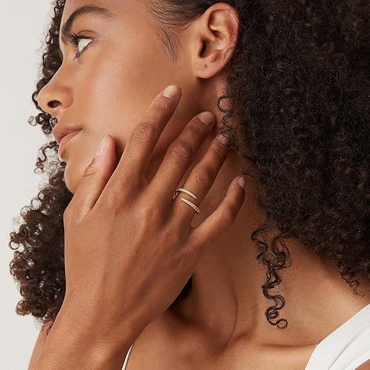 Wholesale Micro inlaid diamond ring, niche design, open mouth, light luxury, high-end fashion ring