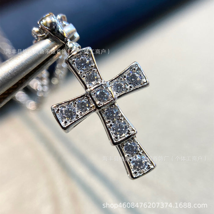 Wholesale Cross necklace, collarbone chain, women's full diamond snake bone couple style, fashionable and high-end collarbone chain