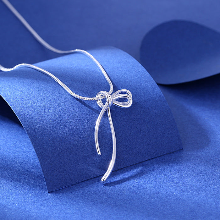 Wholesale Bow necklace for women, light luxury, niche design sense