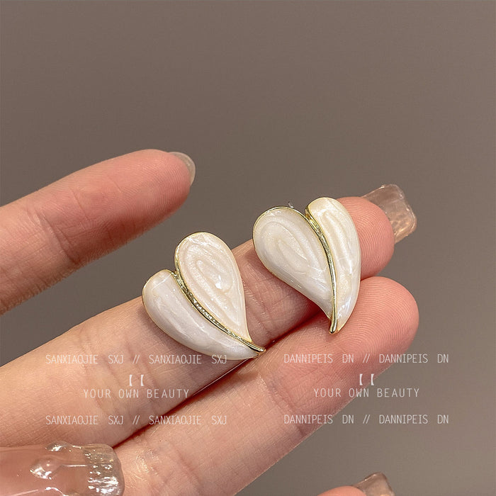 Wholesale Love Geometry Alloy Earrings JDC-ES-Guany007