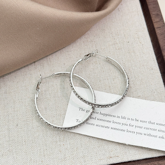 Wholesale New Full Diamond Circle Ear Buckle Full Diamond Personalized Charm Inlaid Diamond Jewelry Earrings Wholesale