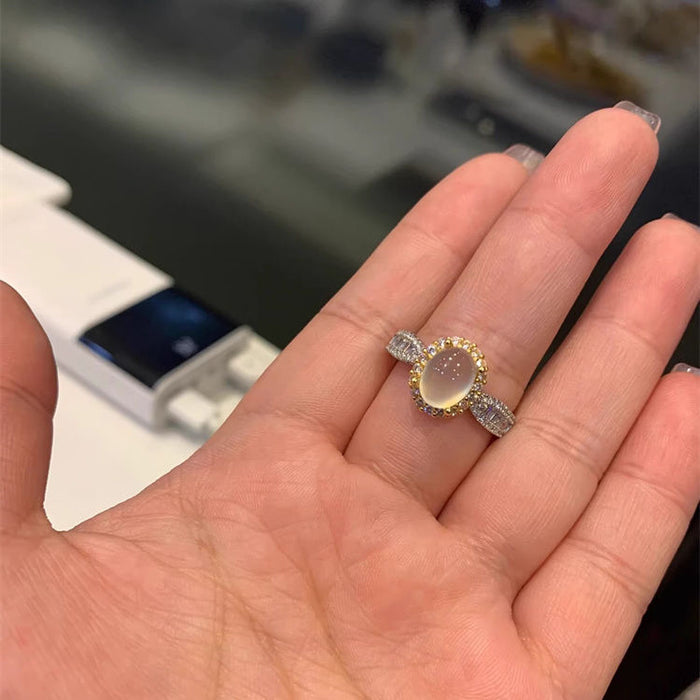 Wholesale French luxury ring, women's simple and cool style ring, niche personality design, index finger ring