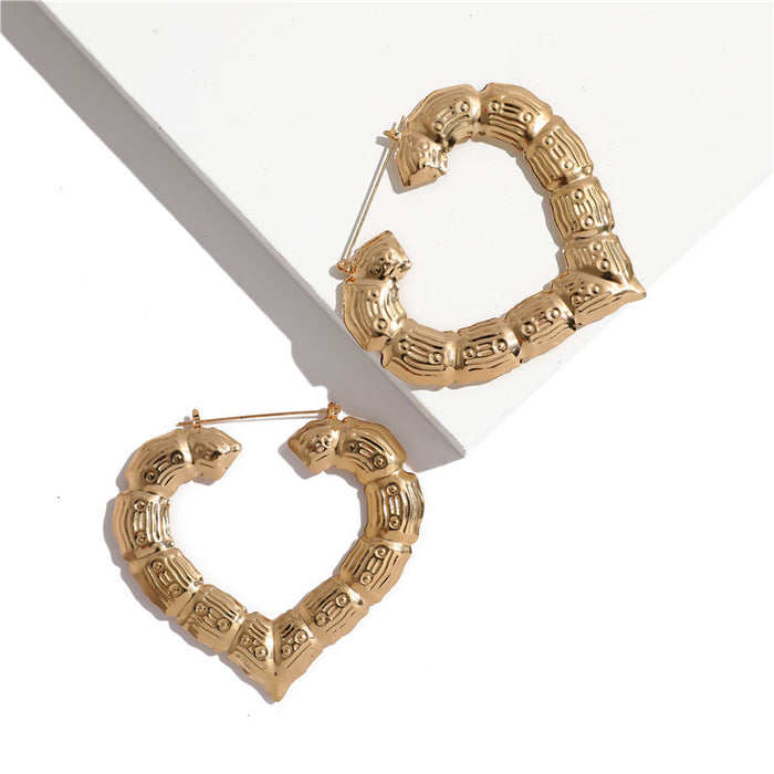 Wholesale Oversized patterned earrings with exaggerated golden circle earrings