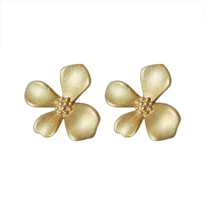 Wholesale Gold plated earrings, simple and fashionable floral earrings design, niche