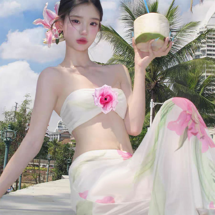 Wholesale Vacation style swimsuit set, three-dimensional flower strapless bikini three piece set