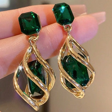 Wholesale Fashionable, versatile, personalized, high-end temperament, natural colored gemstones