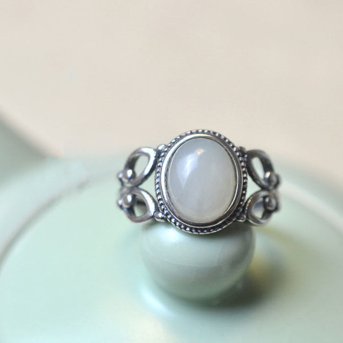 Wholesale Classic ring with a round openwork design suitable for women