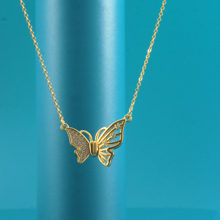 Wholesale Diamond Magnetic Butterfly Necklace Clavicle Chain Elegant Personalized Necklace Chain
