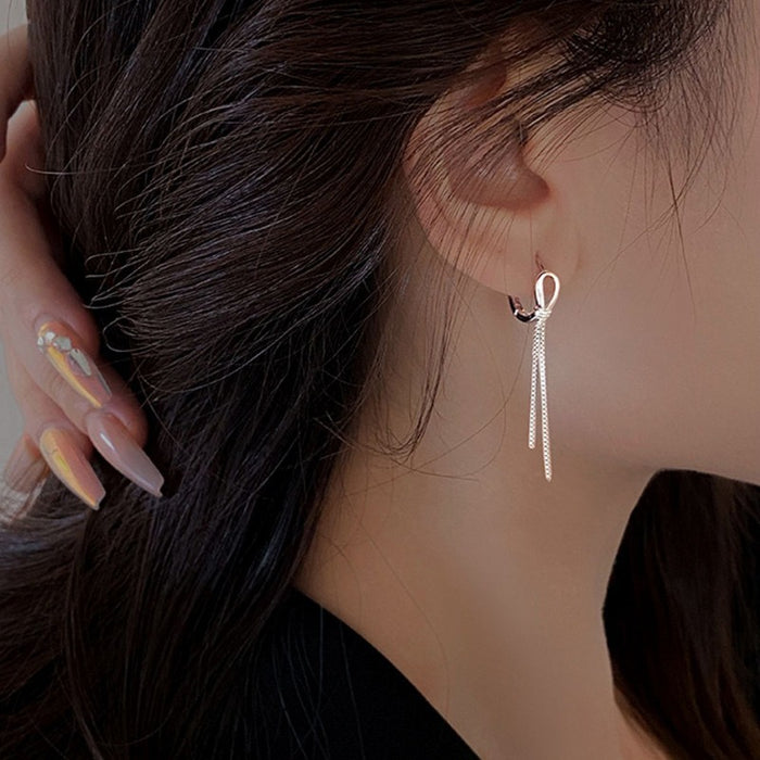 Wholesale Earrings with long temperament, knot earrings, hollowed out water droplet chains, and ear buckles