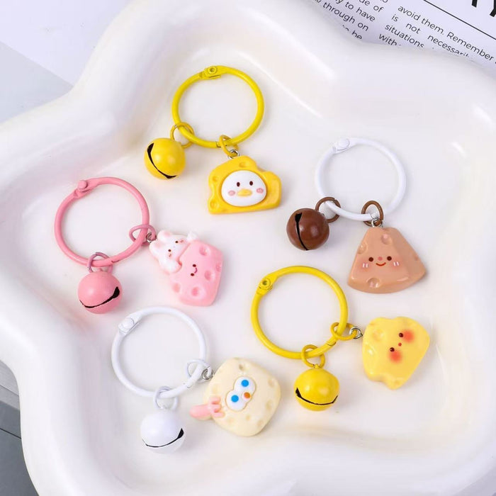 Wholesale Resin Cartoon Bunny Cheese Keychain Pendant Cute Backpack Charm For Students Birthday Gift