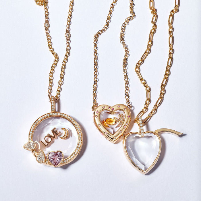 Wholesale Retro-style DIY pendant with hollow design,  transparent box necklace