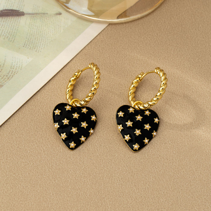 Wholesale 3D vintage black heart-shaped pearl earrings