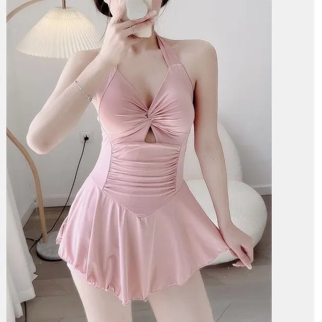 Wholesale Summer swimsuit one-piece skirt style, covering the belly, slimming and slimming by the sea