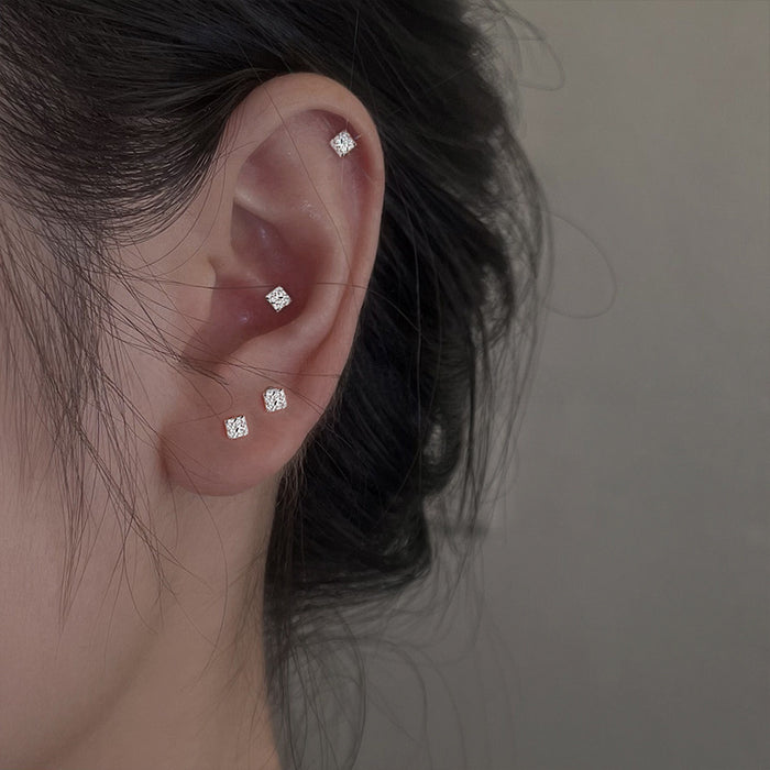 Wholesale Sterling silver needle small earrings for women, high-end, no-removal ear bone ear stick earrings