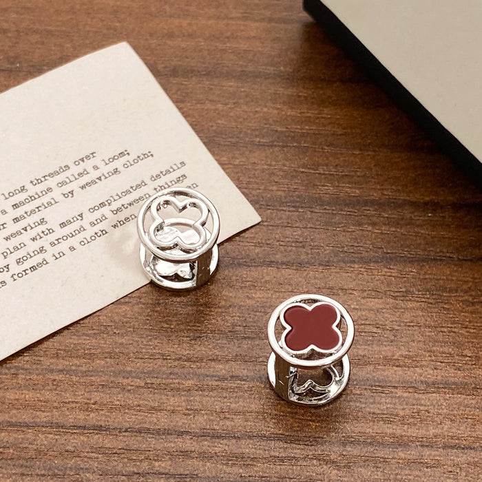 Wholesale Black Lucky Flower Small and Exquisite Stud Earrings