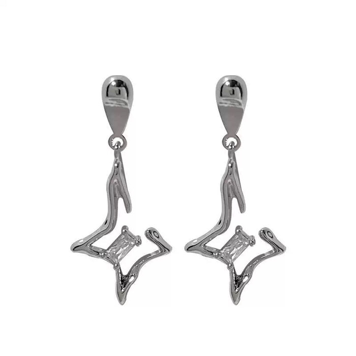 Wholesale Personalized sparkling diamond hollow earrings