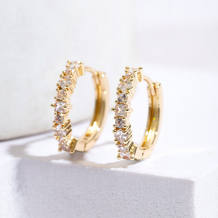 Wholesale Inlaid square blue zircon ear buckle, simple circle ear buckle, trendy accessory