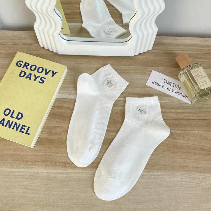 Wholesale Cute Socks Embroidered Cotton Breathable Sweat Absorbing Short Socks Versatile