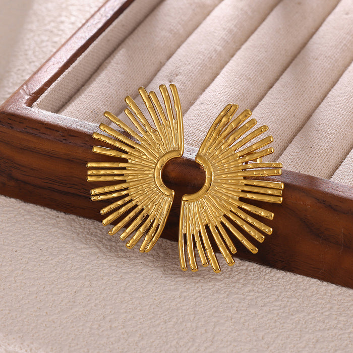 Wholesale Titanium steel fan-shaped sunburst earrings with a stylish