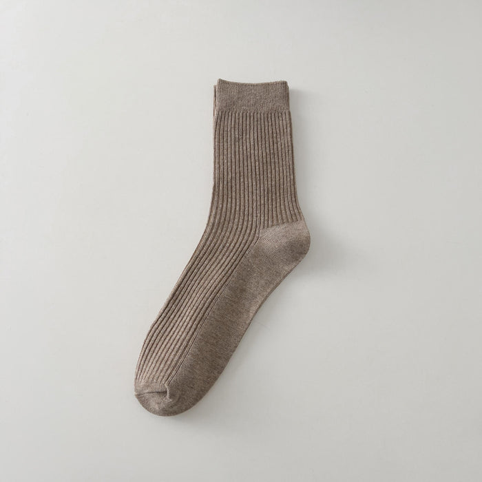 Wholesale Solid color men's socks, fashionable mid tube socks, breathable, sweat absorbing, comfortable cotton socks