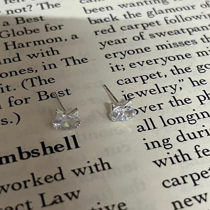 Wholesale Cat Earrings Female Simple Zircon Earrings Sweet Commuter Mini Accessories