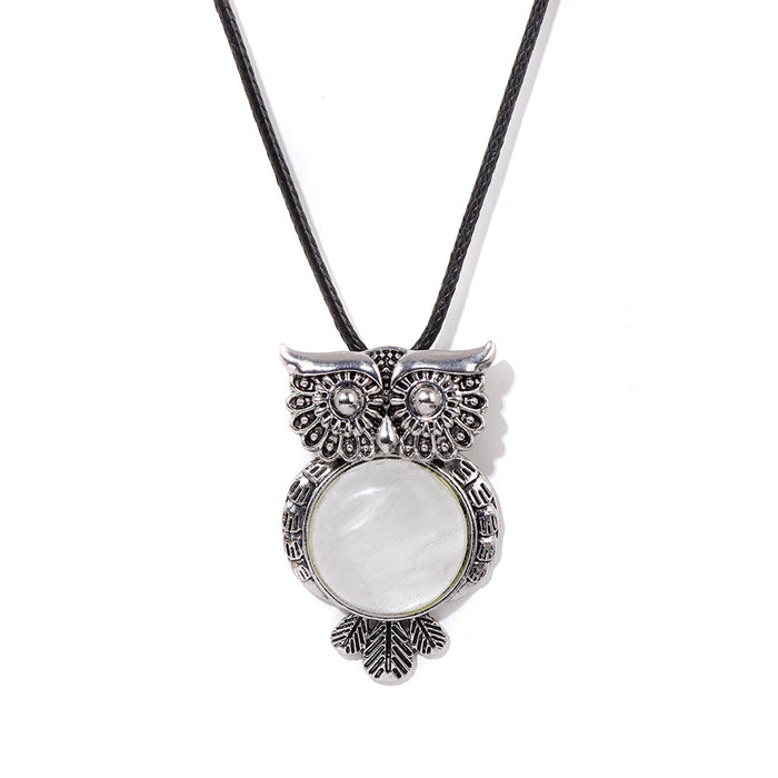 Wholesale Owl pendant necklace with semi precious stones tiger' s eye and amethyst