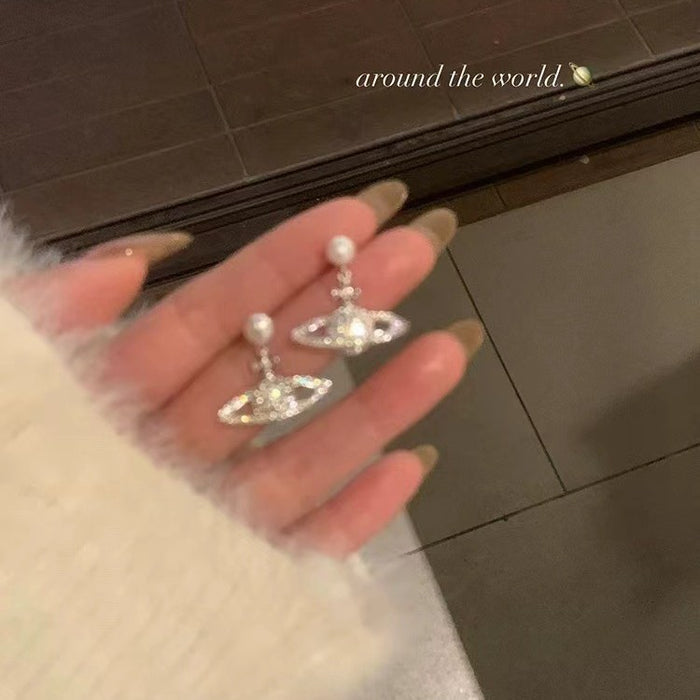 Wholesale Pearl earrings, light luxury, niche design, earrings, new ear accessories