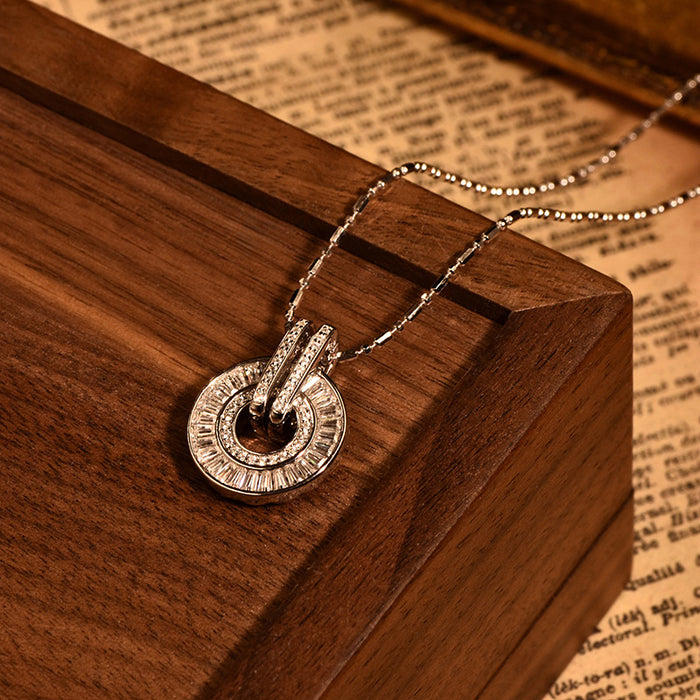 Wholesale Temperament necklace for women, light luxury, niche design, collarbone chain with diamonds, eight treasures compass accessories