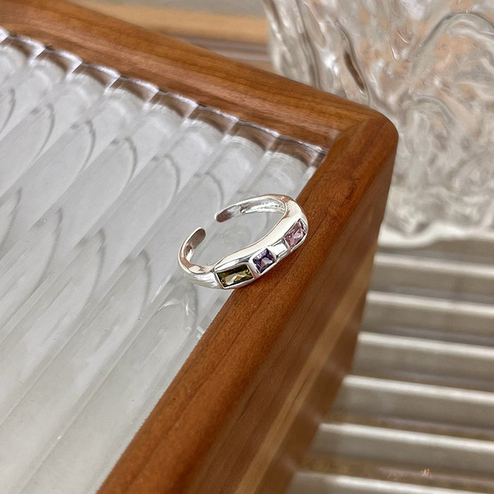 Wholesale Irregular colored zircon ring with a niche design, personalized simplicity, and versatile temperament