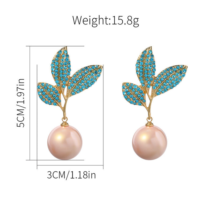 Wholesale New personalized design alloy diamond inlaid jewelry, light luxury style pearl earrings, ladies' non fading silver needle earrings