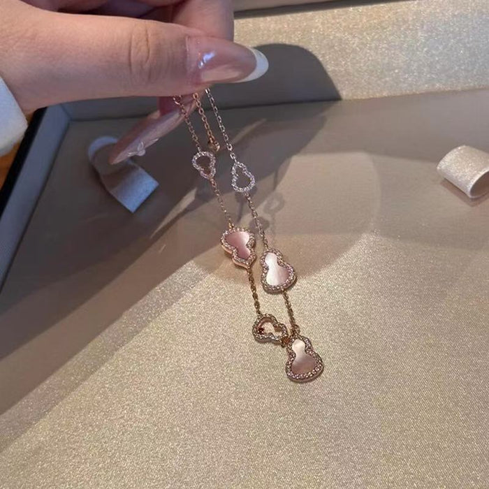 Wholesale Super Flash Pink Gourd Bracelet Women' s Gold Sense Exquisite White New Bracelet