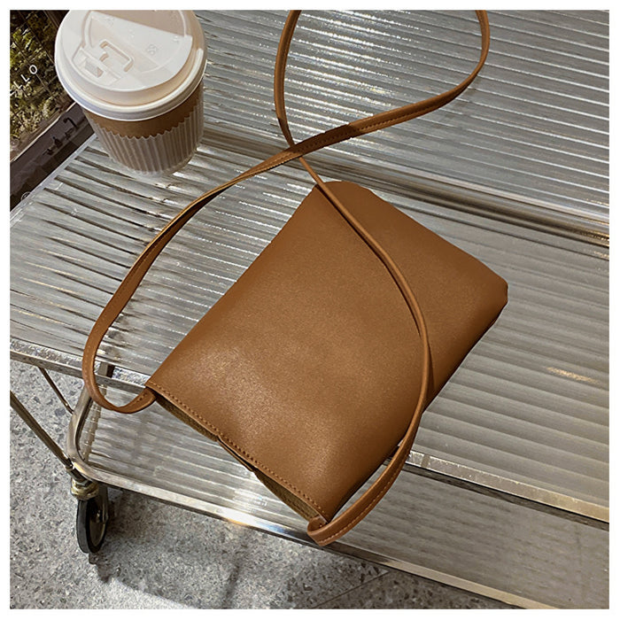 Wholesale Small shoulder bag, casual retro solid color vertical phone bag, simple soft leather single shoulder