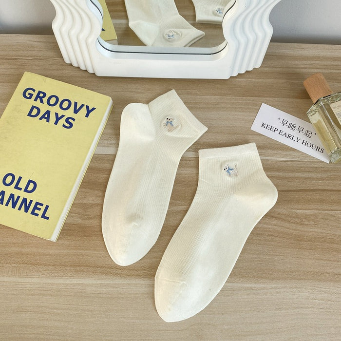 Wholesale Cute Socks Embroidered Cotton Breathable Sweat Absorbing Short Socks Versatile