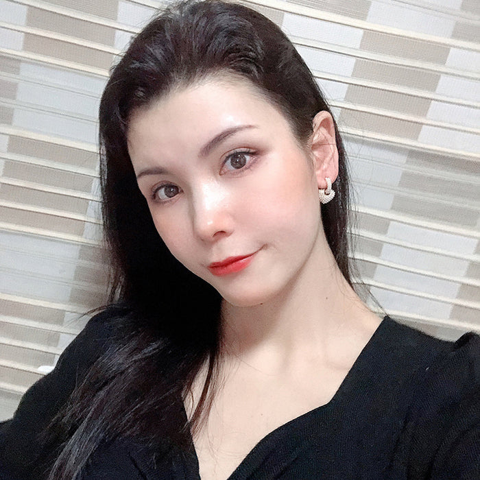 Wholesale Fashionable and exquisite pearl heart ear buckle with a high-end feel, a two wearing temperament geometric earring
