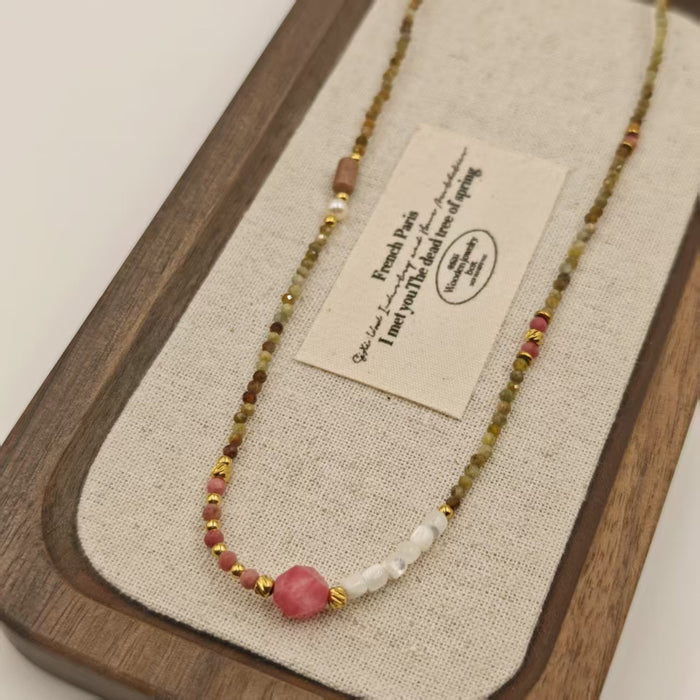 Wholesale Beaded necklace with high-end and niche design, single wear, layered, colorful necklace, pearl