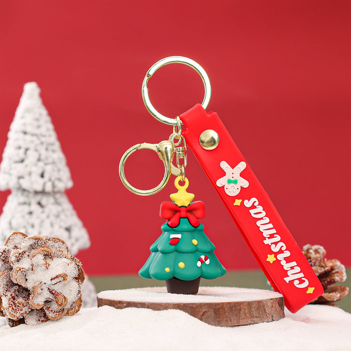 Wholesale Cute Christmas Couple PVC Keychain Epoxy Doll Charm for Backpack Car Key Decorative Accessory Gift MOQ:2