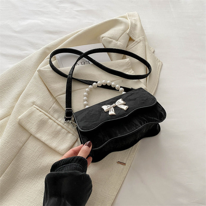 Wholesale Fashionable pearl handbag, crossbody, stylish design, butterfly texture small square bag
