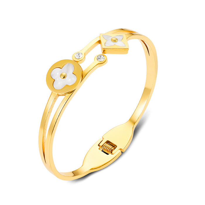 Wholesale Stainless steel four petal lucky grass bracelet with drop glue opening zirconium diamond bracelet