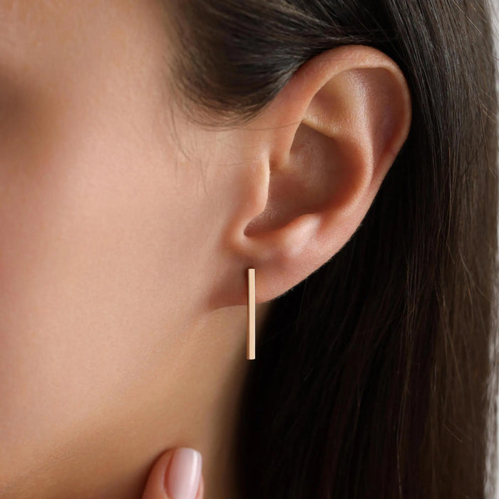 Wholesale Irregular geometric line earrings for women, fashionable, simple and high-end bee earrings