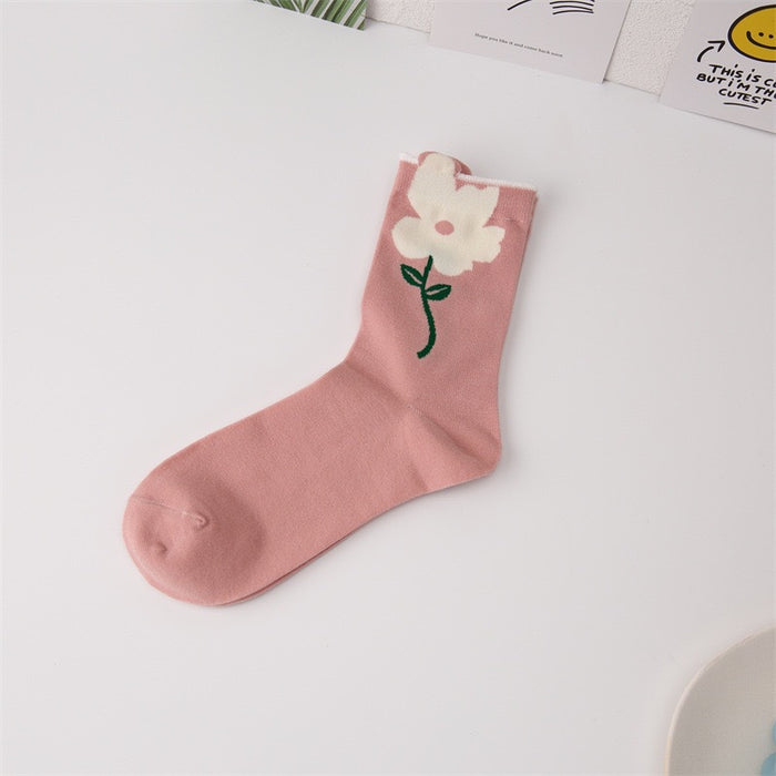 Wholesale Sweet and lovely flower tube socks, trendy and artistic socks