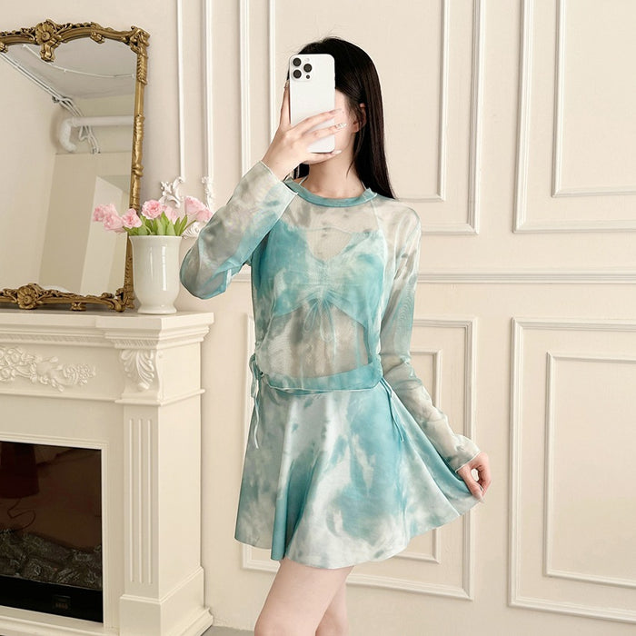 Wholesale Split high waisted long sleeved sunscreen flat corner skirt style sexy bikini three piece set