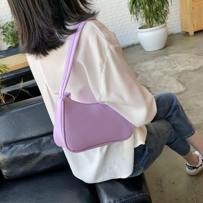 Wholesale Fashionable handbag, stylish one shoulder small bag, simple and versatile new style