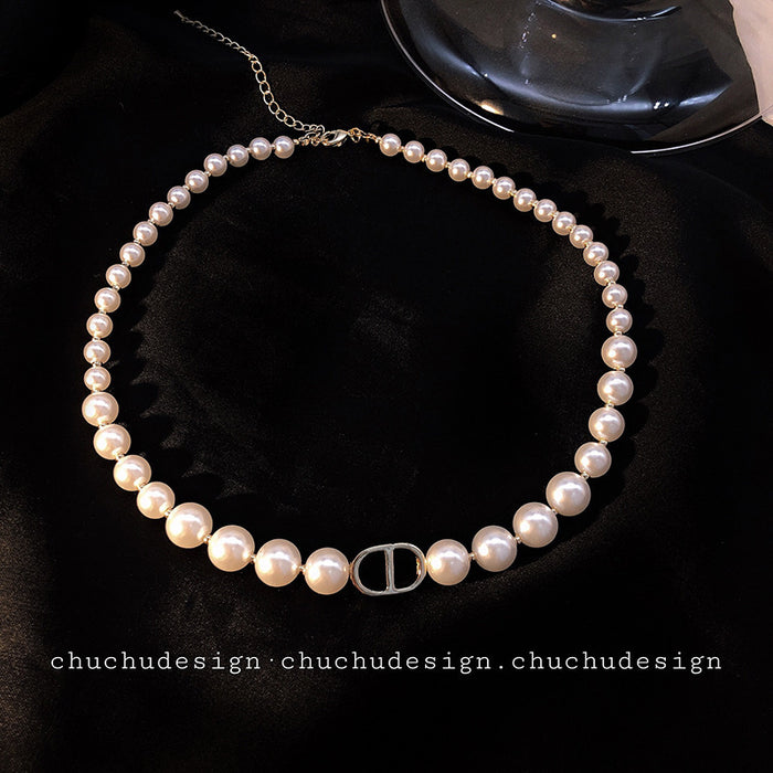 Wholesale New retro style collarbone chain, light luxury style pearl necklace, exquisite bow, heart-shaped necklace