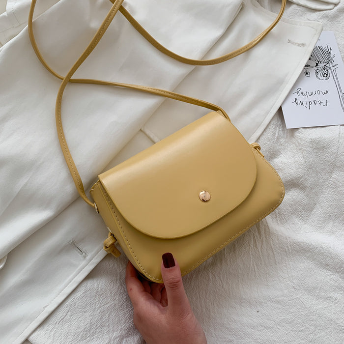 Wholesale Crossbody bag, this year's popular bag, versatile, fashionable, retro small square bag