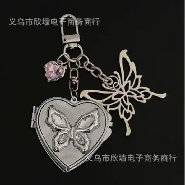 Wholesale Vintage butterfly and heart metal keychain