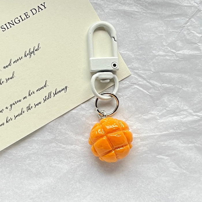 Wholesale Keychains, cute and sweet pendants, gifts, small accessories, hanging ornaments