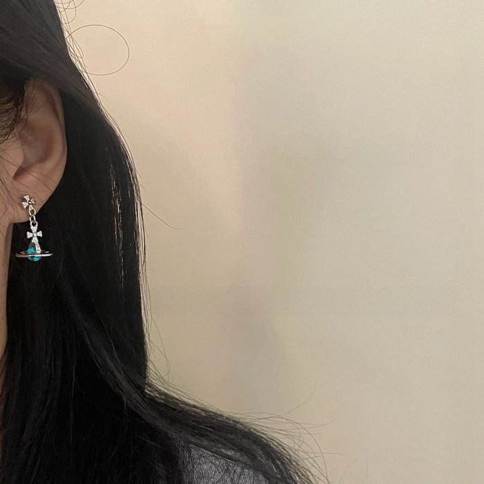 Wholesale Personalized transparent silver needle niche design earrings with a high-end feel