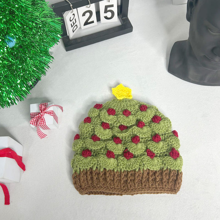 Wholesale Christmas handmade yarn knitted hat for autumn and winter warmth Christmas tree star Christmas hat