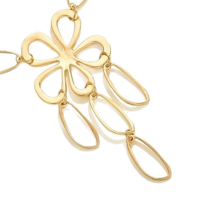 Wholesale Simple metal geometric hollow flower oval necklace with high-end feel, personalized creativity, exaggerated collarbone chain accessories