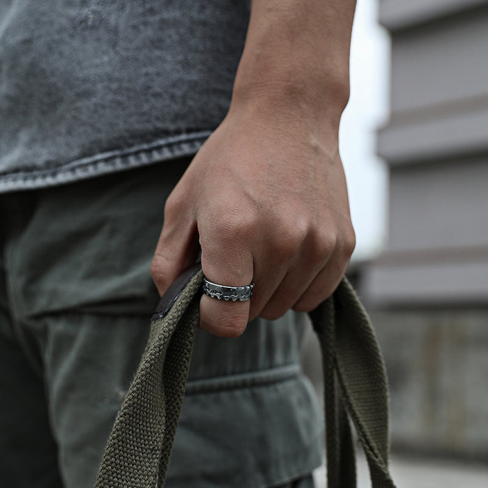 Wholesale Vintage handmade forged antique patterned ring with adjustable ring opening